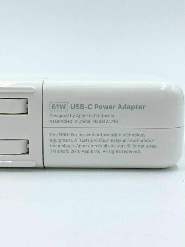 Apple 61W-20.3V 3A USB TYPE-C Ac Adapter