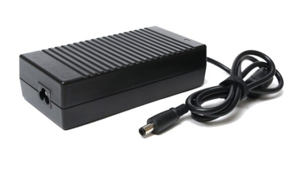 DELL 130W-19.5V 6.7A 7.4*5.0mm Tip Ac Adapter